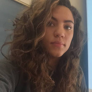 Meet your Posher, Ana